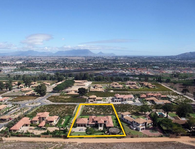 5 Bedroom Property for Sale in Stellenbosch Central Western Cape